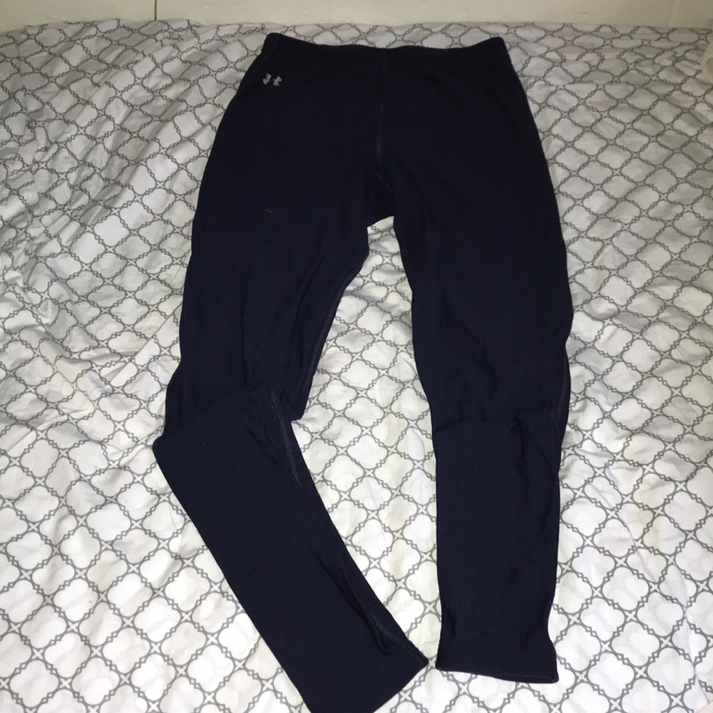 Navy blue women’s under armour leggings medium